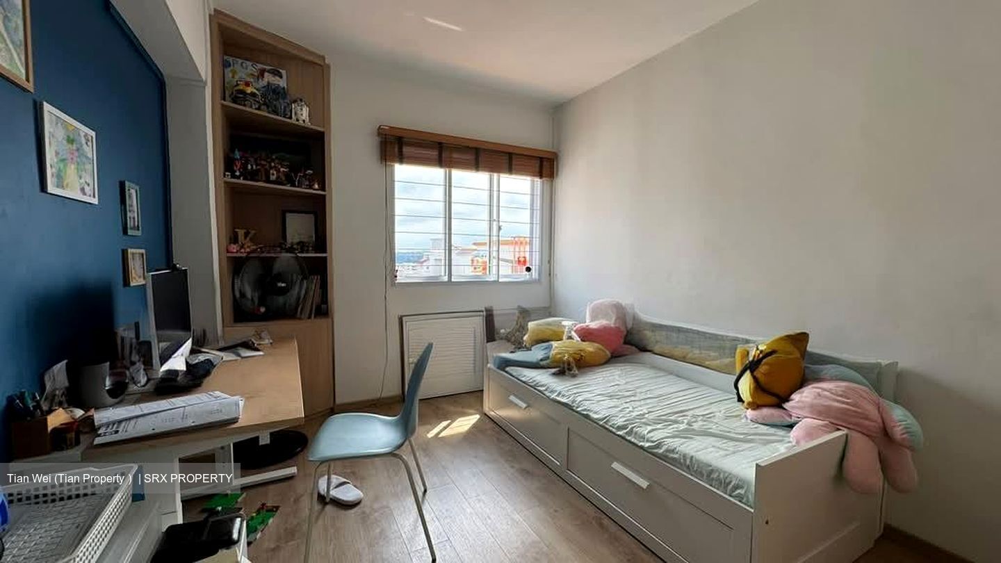 Blk 680A Jurong West Central 1 (Jurong West), HDB Executive #592516781